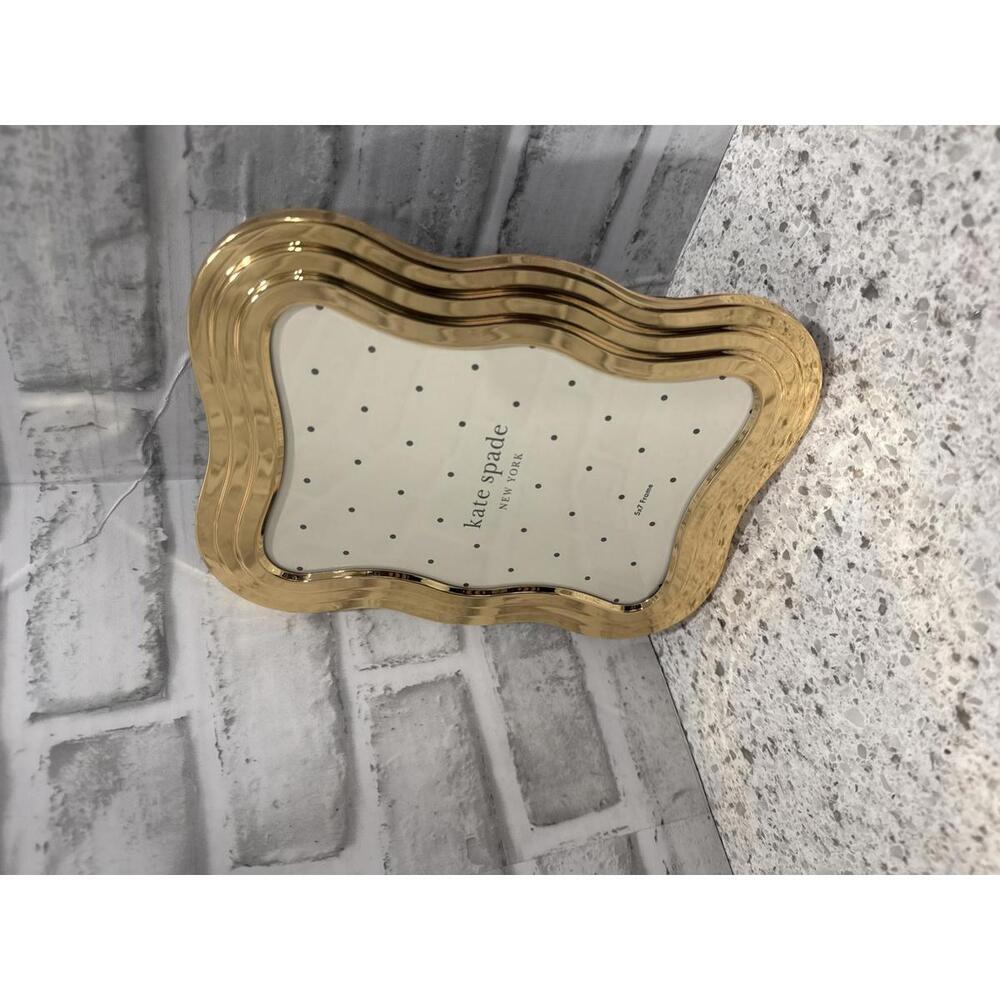 Kate Spade New York Lenox Gold Wavy Frame